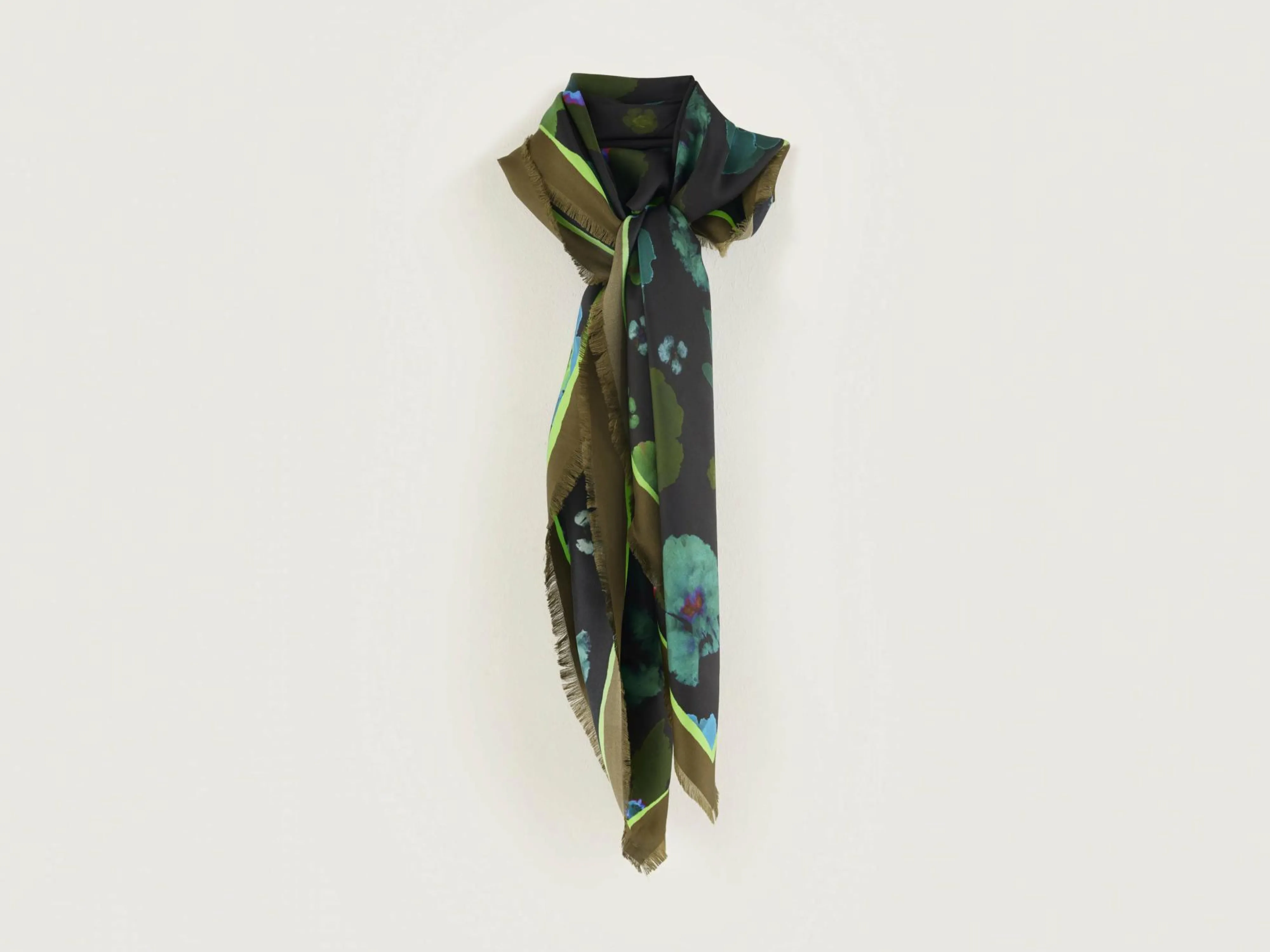 New Bellerose Syvon Bloemige Sjaal